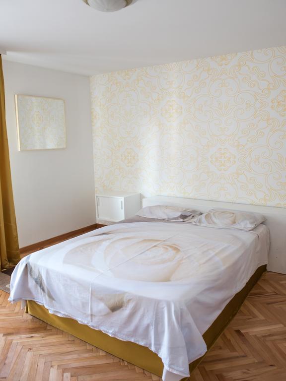 Apartment Marshall Resavska بلغراد الغرفة الصورة
