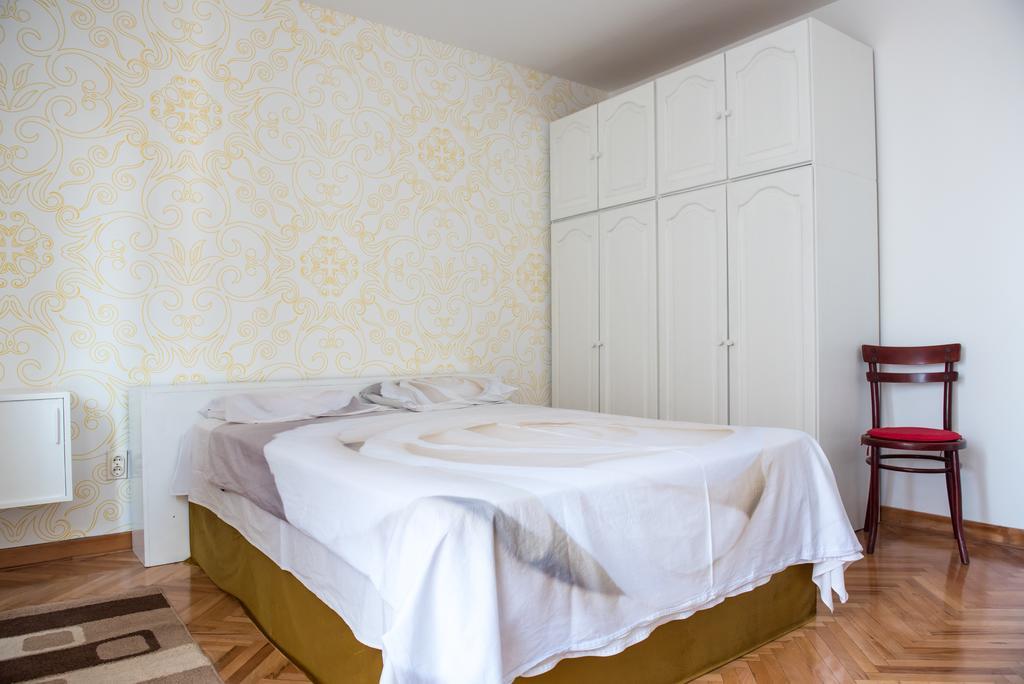 Apartment Marshall Resavska بلغراد الغرفة الصورة